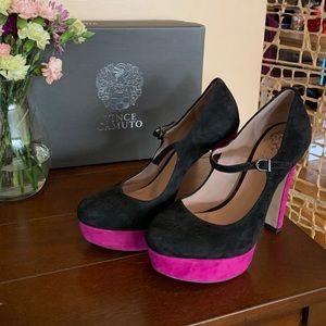 Vince Camuto platform Mary Janes (size 7)